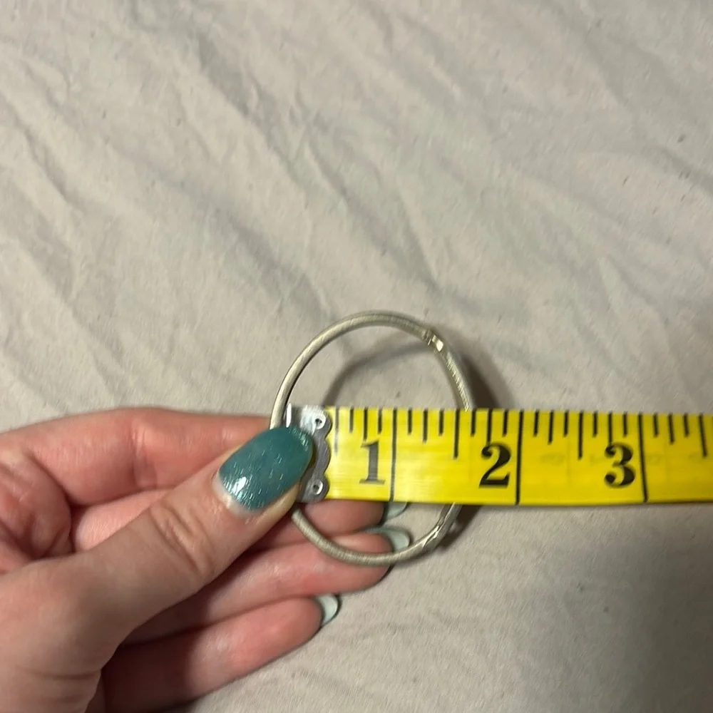 Silver and Blue Floral Bracelet - Picture 3 of 4